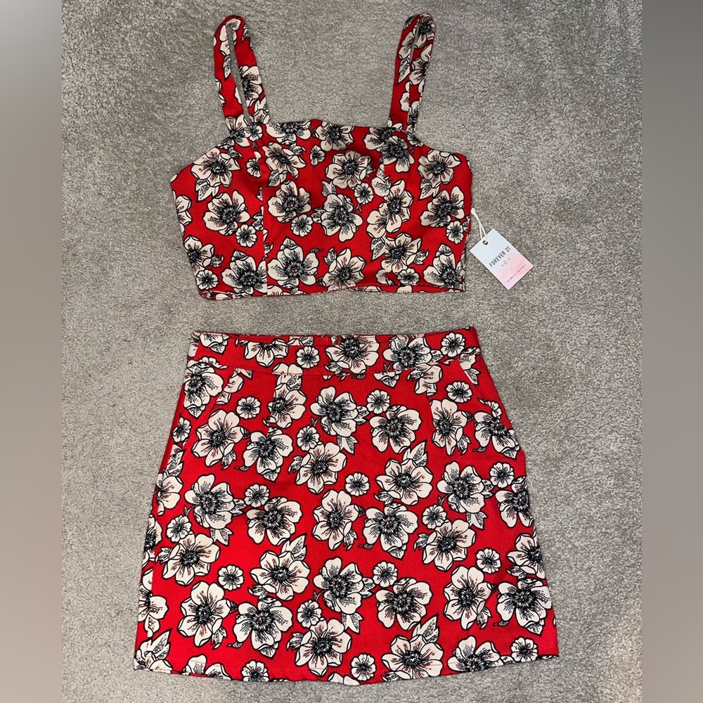 NEW Forever 21 Red Floral Matching Set